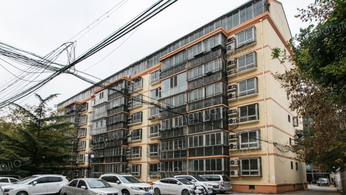 林校北里外景图