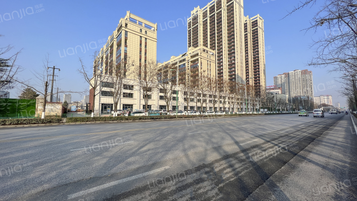 滨江半岛翡翠城外景图