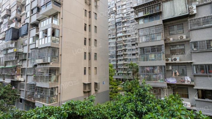 源泉山庄B区外景图