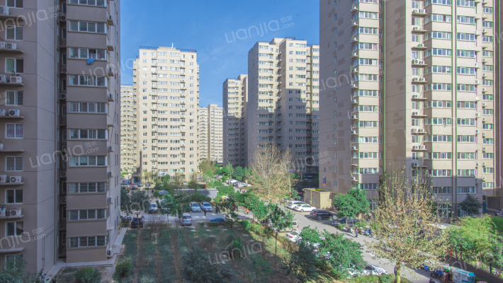 安泰新龙小区外景图