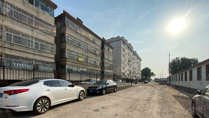 西古城生活区外景图