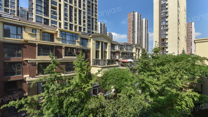 花样年花郡外景图