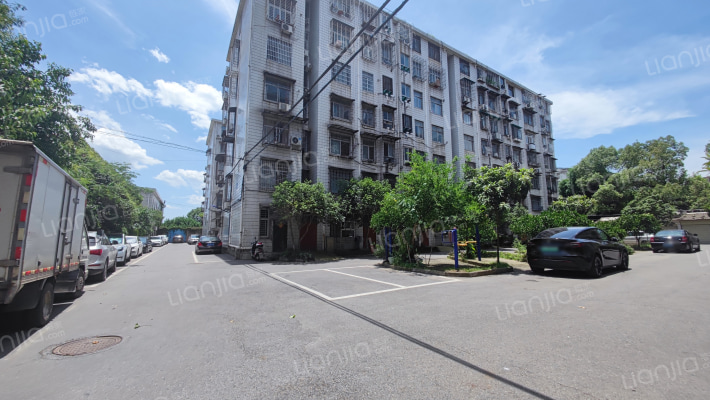 沿湖路11号外景图