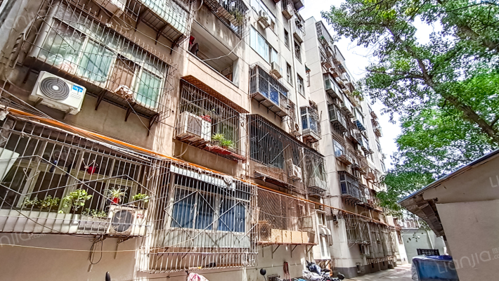 刘家胡同16号外景图