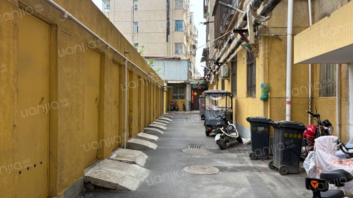 驻马店市盐务局家属院外景图