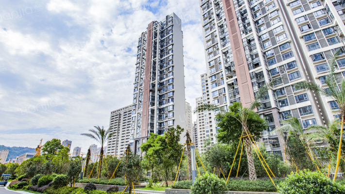 瑞丽华庭外景图