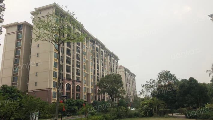 山水凯旋花园外景图