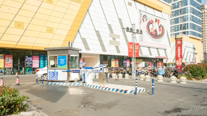 龙鼎万达广场外景图