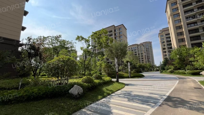 中仁·澜山悦府外景图