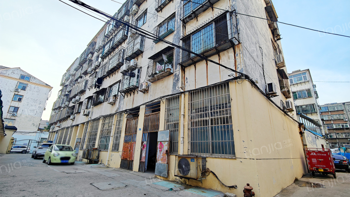 财鑫源小区外景图