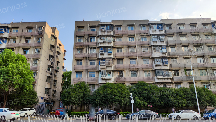 彩电中心外景图