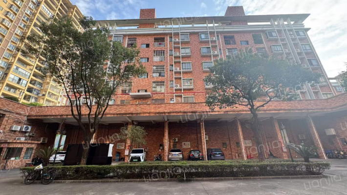 鸿富花园外景图