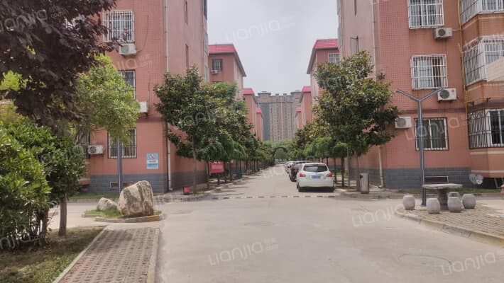 锦苑小区外景图