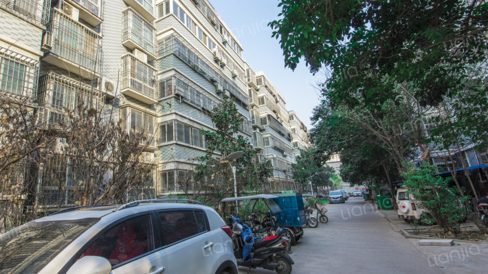 王砦西区住宅楼外景图