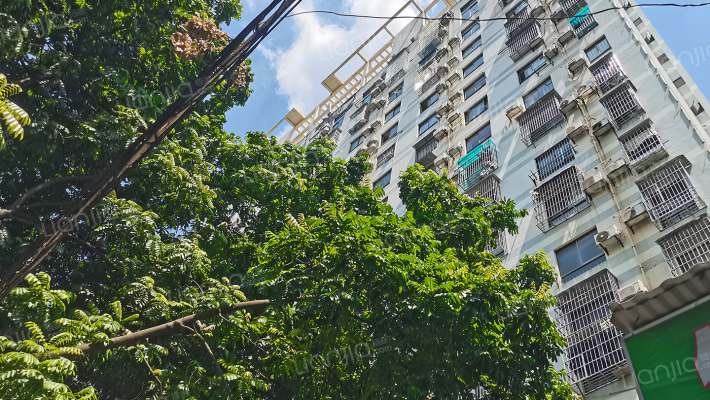 北纬28大厦外景图