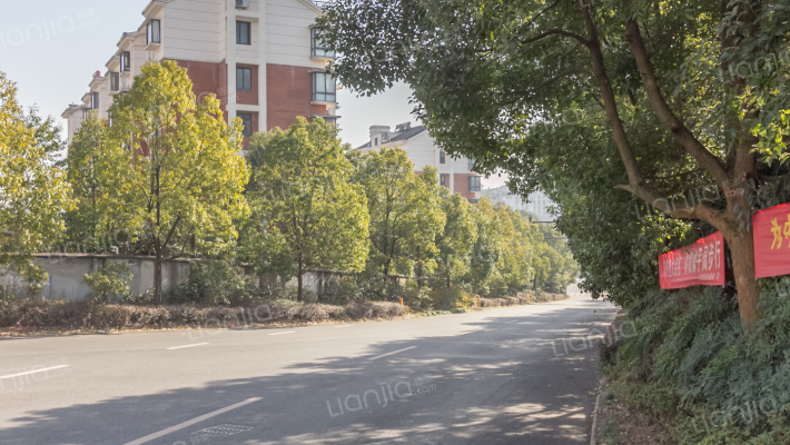 竹里人家外景图