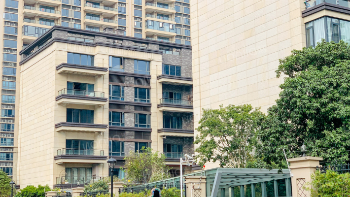 碧桂园岭南盛世叠墅外景图