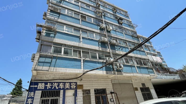 新华书店宿舍外景图