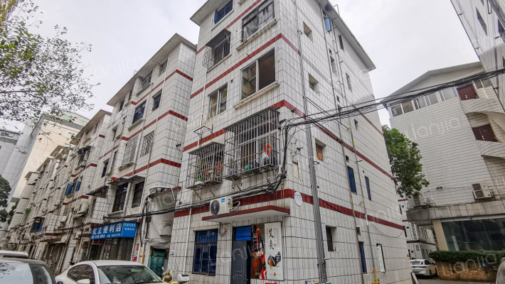 广西邮电大院住宅区外景图