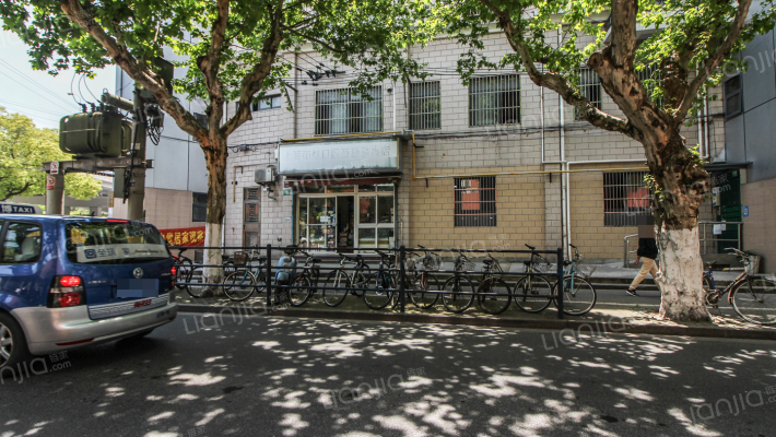 新海城房源|户型图|小区车位|交通地址详情分析!