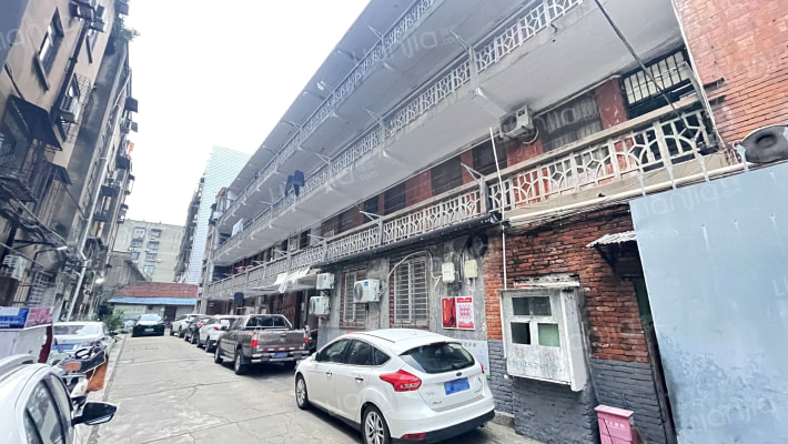 荆州街152-1号外景图