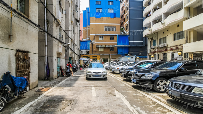 广西中医药大学第一附属医院第一生活区外景图