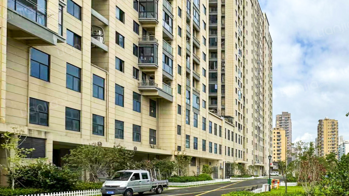 莘馨佳园外景图