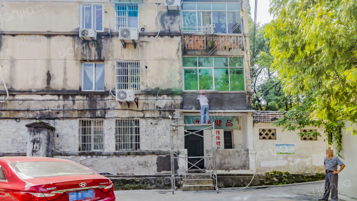 含笑巷42号外景图