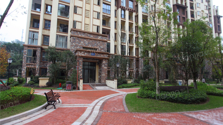 庆隆南山高尔夫国际社区叠滟岭二期外景图