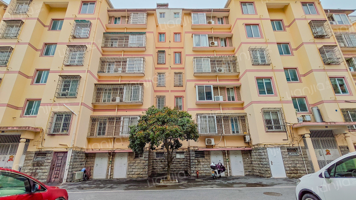 华都广场外景图