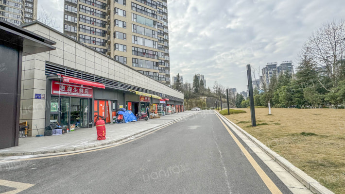 万科理想城G区外景图