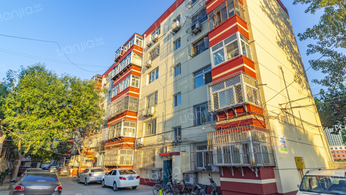 河北工大廊坊校区教师公寓外景图