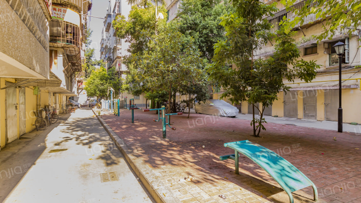 亚峰社区外景图