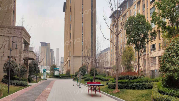 碧桂园凤凰城·天宸外景图