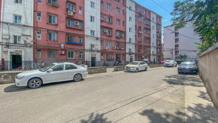 万宁小区外景图