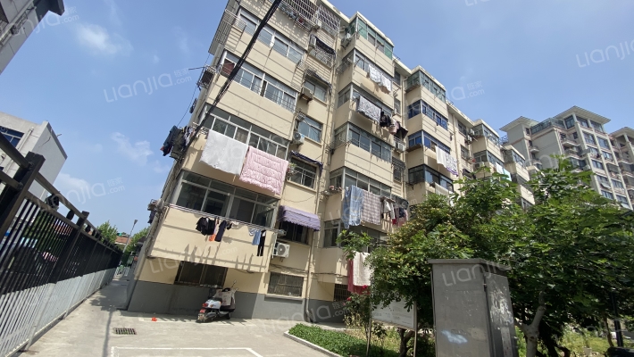 海贸路16号外景图