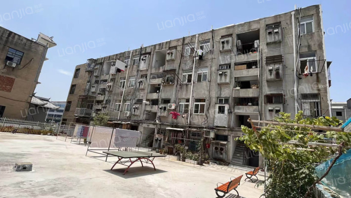 东街食品家属院外景图