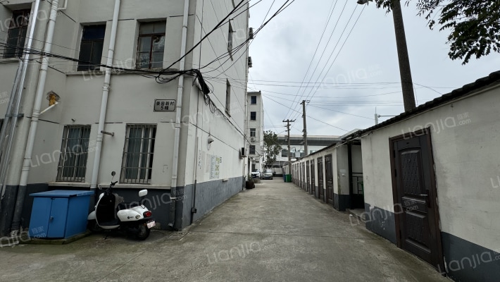 姜窑新村外景图