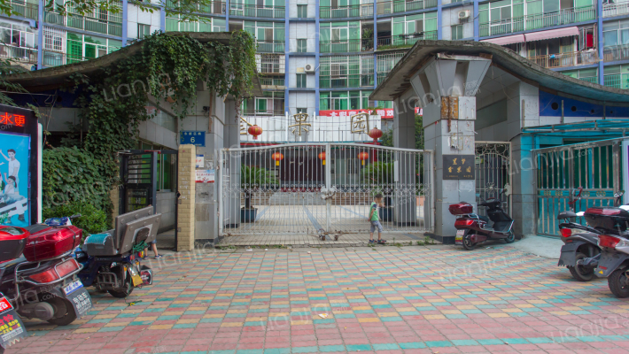 昱华金果园外景图