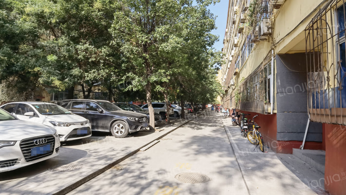 省电建三公司宿舍外景图