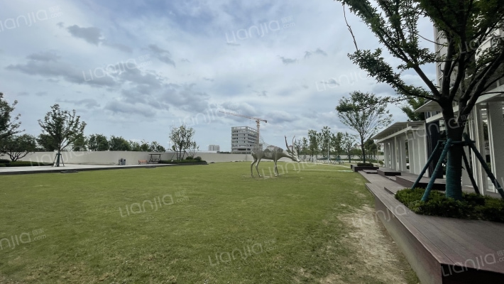 武汉城建悦享湖璟外景图