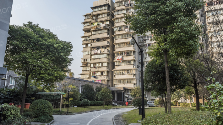 杨家春晓北苑外景图