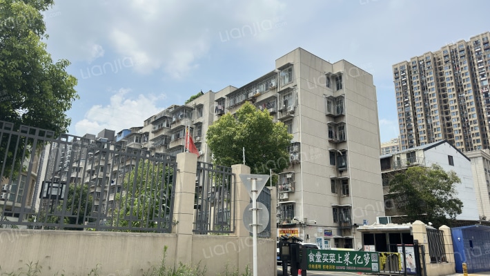 玉龙路46号外景图