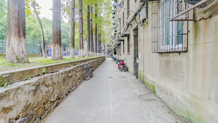 中南财大首义宿舍小区简介