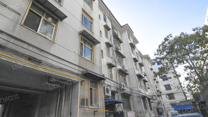 许昌市广播电台住宅楼外景图