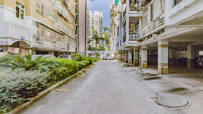 实达温泉花园外景图