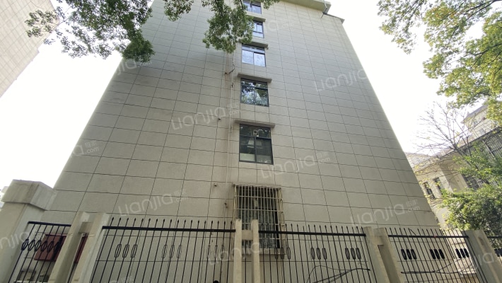 水果湖第一小学教师宿舍外景图