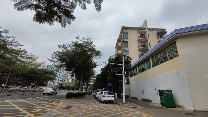 海南省军区装备修理所宿舍外景图