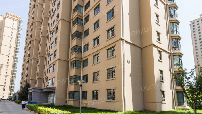 雁京.罗马花园外景图