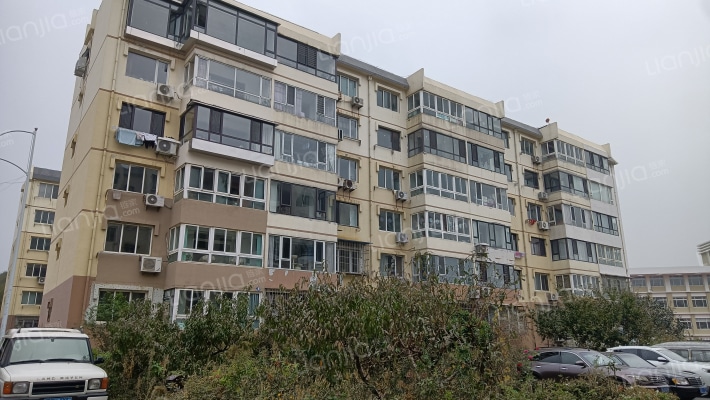 倚园里小区外景图